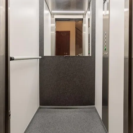 Hotel de apartamente Helios Luxury 3*