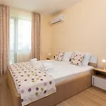 Helios Luxury 3* פרימורסקו