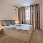 Helios Luxury 3*