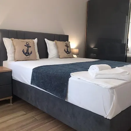 Helios Luxury פרימורסקו