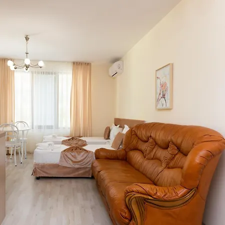 מלון דירות Helios Luxury