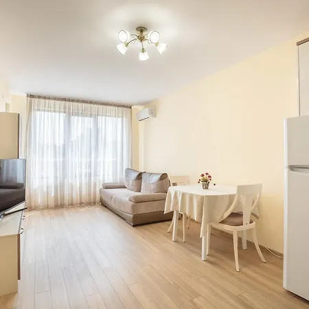 Helios Luxury Апарт-отель